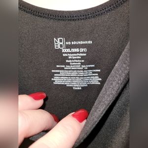 NWT Black ribbed tank top.